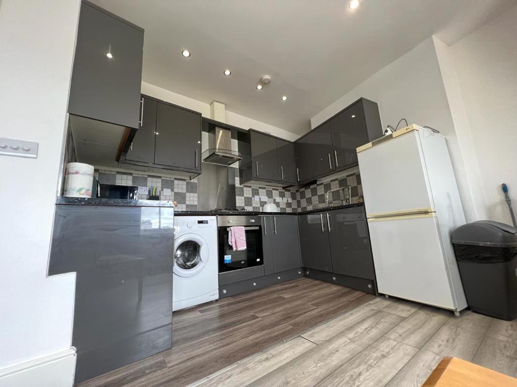 Appartamento Entire New Flat With View To River Yare, H7 Great Yarmouth Esterno foto