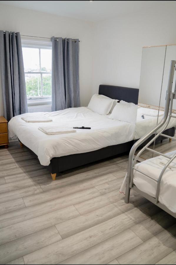 Appartamento Entire New Flat With View To River Yare, H7 Great Yarmouth Esterno foto
