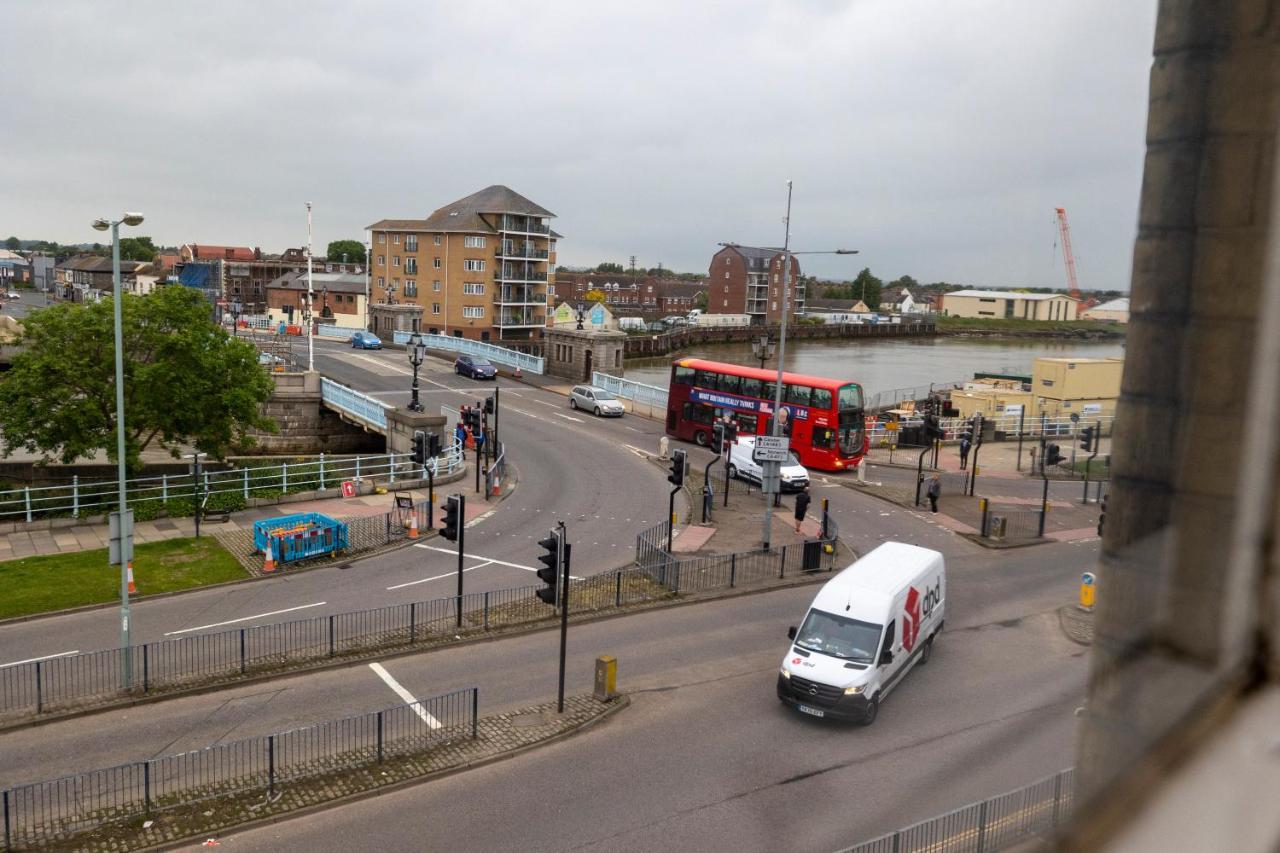 Appartamento Entire New Flat With View To River Yare, H7 Great Yarmouth Esterno foto